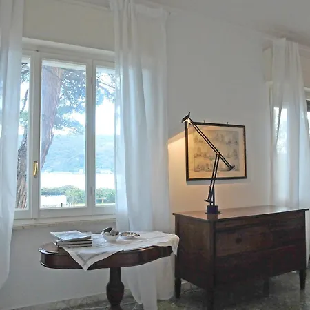 Miranda Villa *